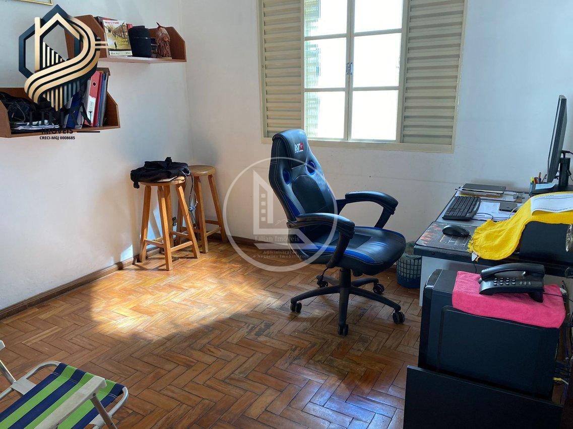 Ótima casa à venda no Jardim América! Rua Uruguai Três Corações - 