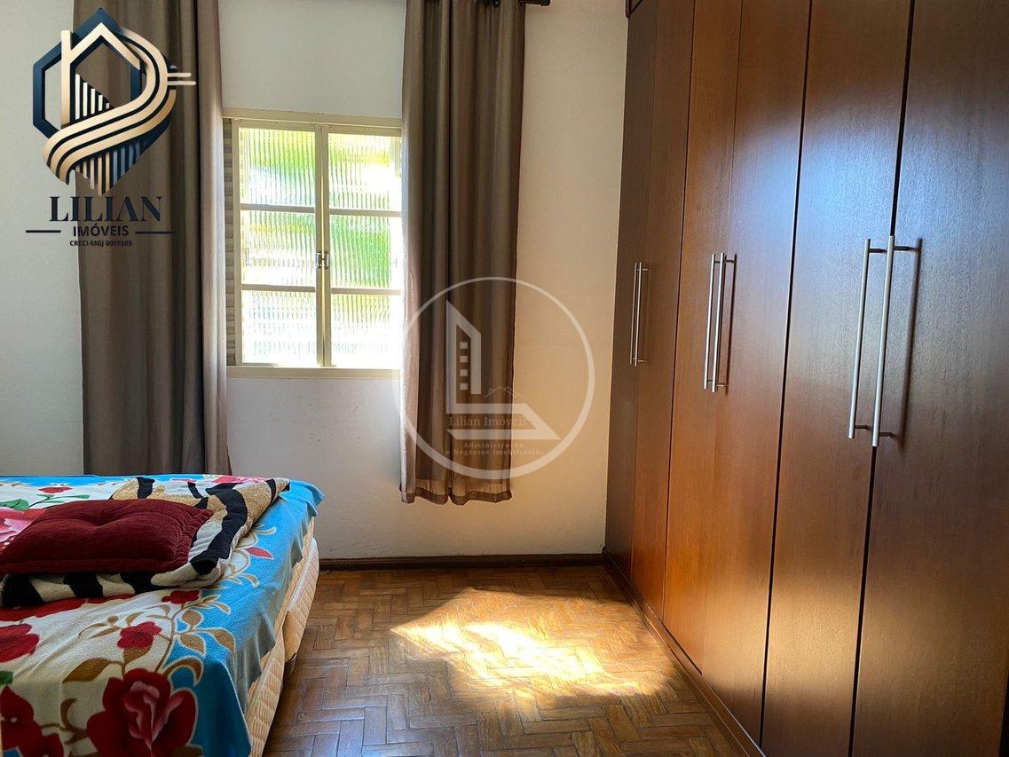 Ótima casa à venda no Jardim América! Rua Uruguai Três Corações - 