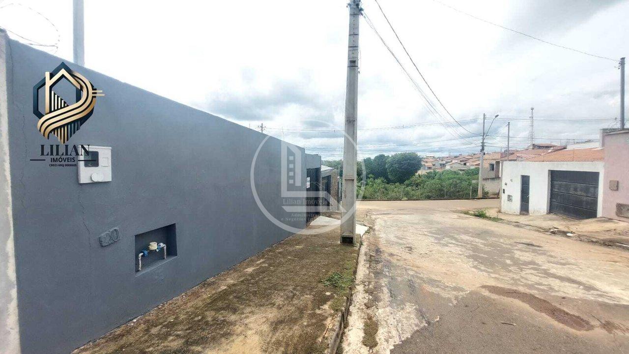 Oportunidade, casa à venda no bairro California! Rua Vinte e Cinco Três Corações - 