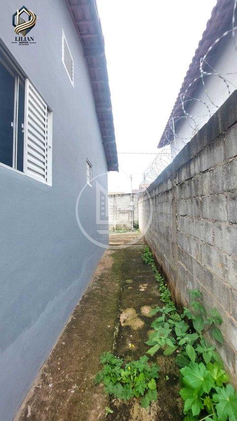 Oportunidade, casa à venda no bairro California! Rua Vinte e Cinco Três Corações - 