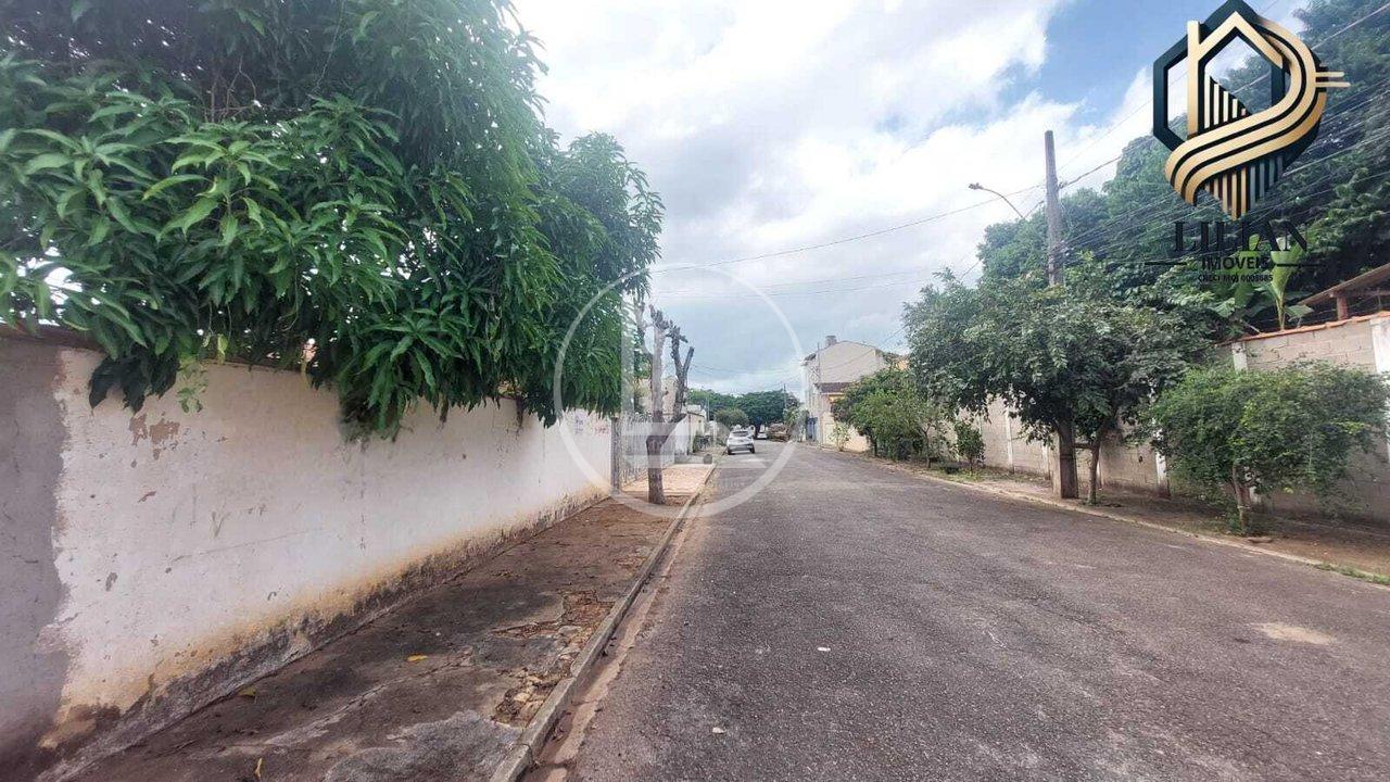 Lote à venda no bairro Jardim Aeroporto em Alfenas-MG! Rua Juscelino Ferreira Alfenas - 
