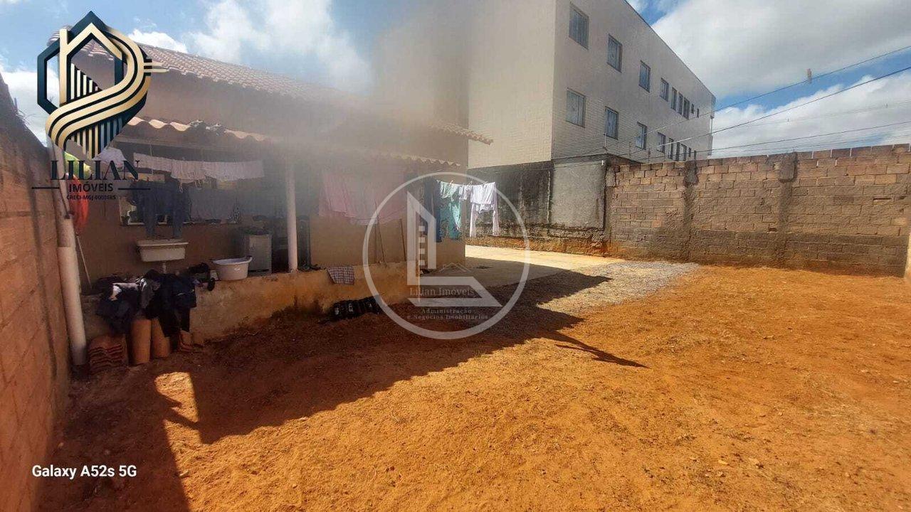 Casa à venda no Bairro Jardim Europa! Rua Polônia Três Corações - 