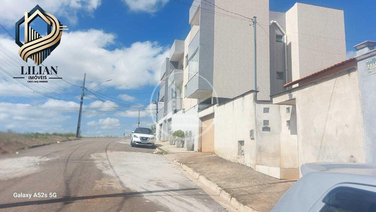 Casa à venda no Bairro Jardim Europa! Rua Polônia Três Corações - 