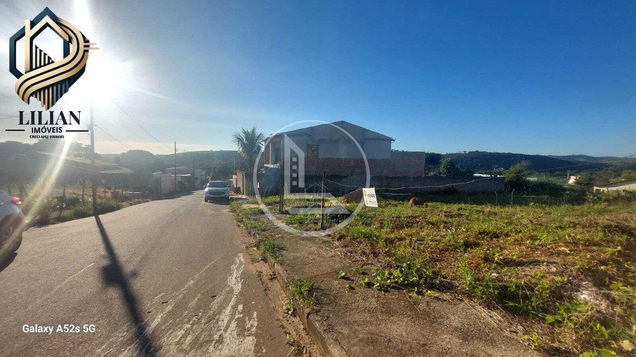Oportunidade , ótimo lote à venda no bairro Morada do Sol! Rua Ciro Três Corações - 