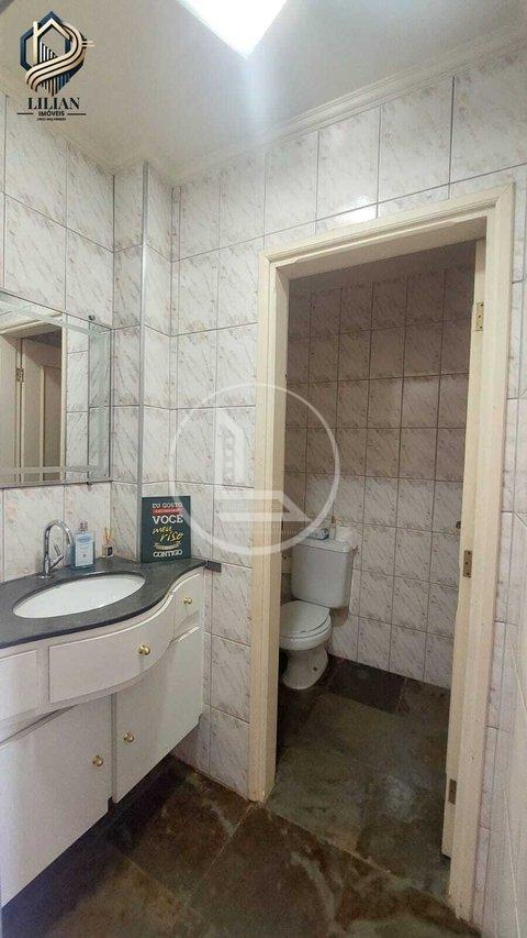 Sobrado Imponente à Venda – Conforto, Estilo e Vista Incrível em Alfenas-MG! Rua Juscelino Ferreira Alfenas - 