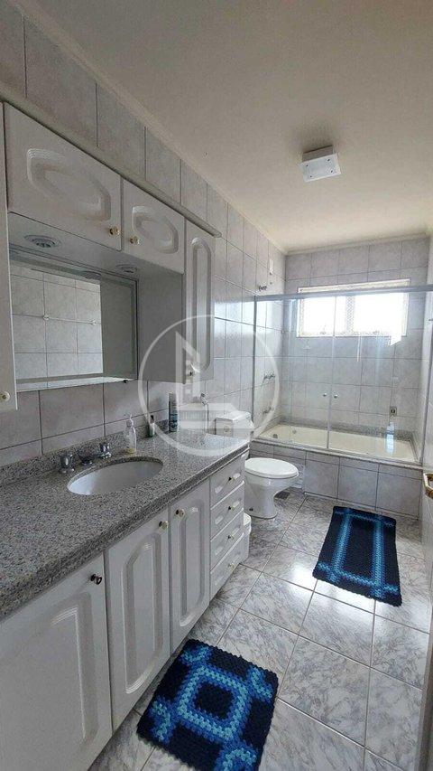 Sobrado Imponente à Venda – Conforto, Estilo e Vista Incrível em Alfenas-MG! Rua Juscelino Ferreira Alfenas - 