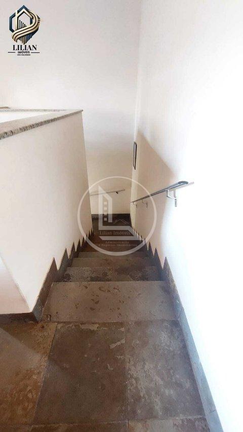 Sobrado Imponente à Venda – Conforto, Estilo e Vista Incrível em Alfenas-MG! Rua Juscelino Ferreira Alfenas - 