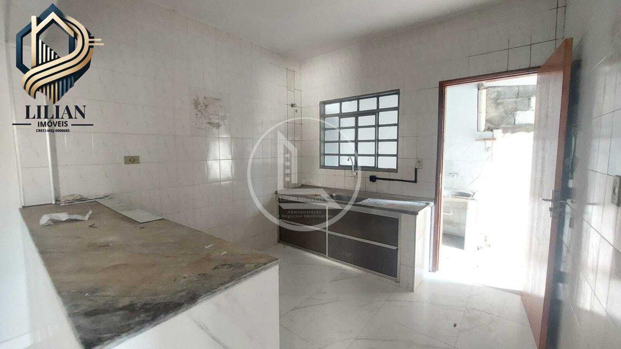 Encantadora Casa à venda em Alfenas- MG! Rua Mauro Cecílio da Silva Alfenas - 