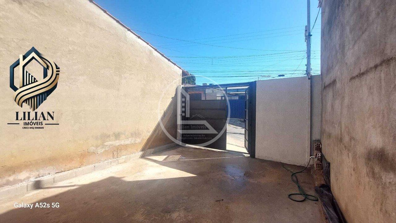 Oportunidade, encantadora Casa à venda em Alfenas- MG! Rua Raquel Munhoz Leite Alfenas - 