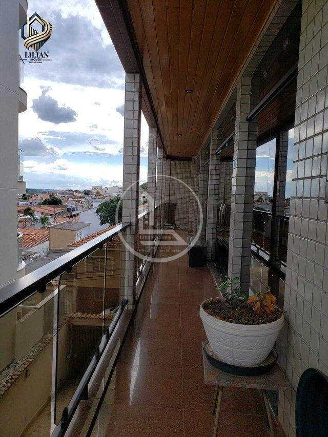 Cobertura de alto padrão à venda em Alfenas- MG! Rua Juscelino Barbosa Três Corações - 