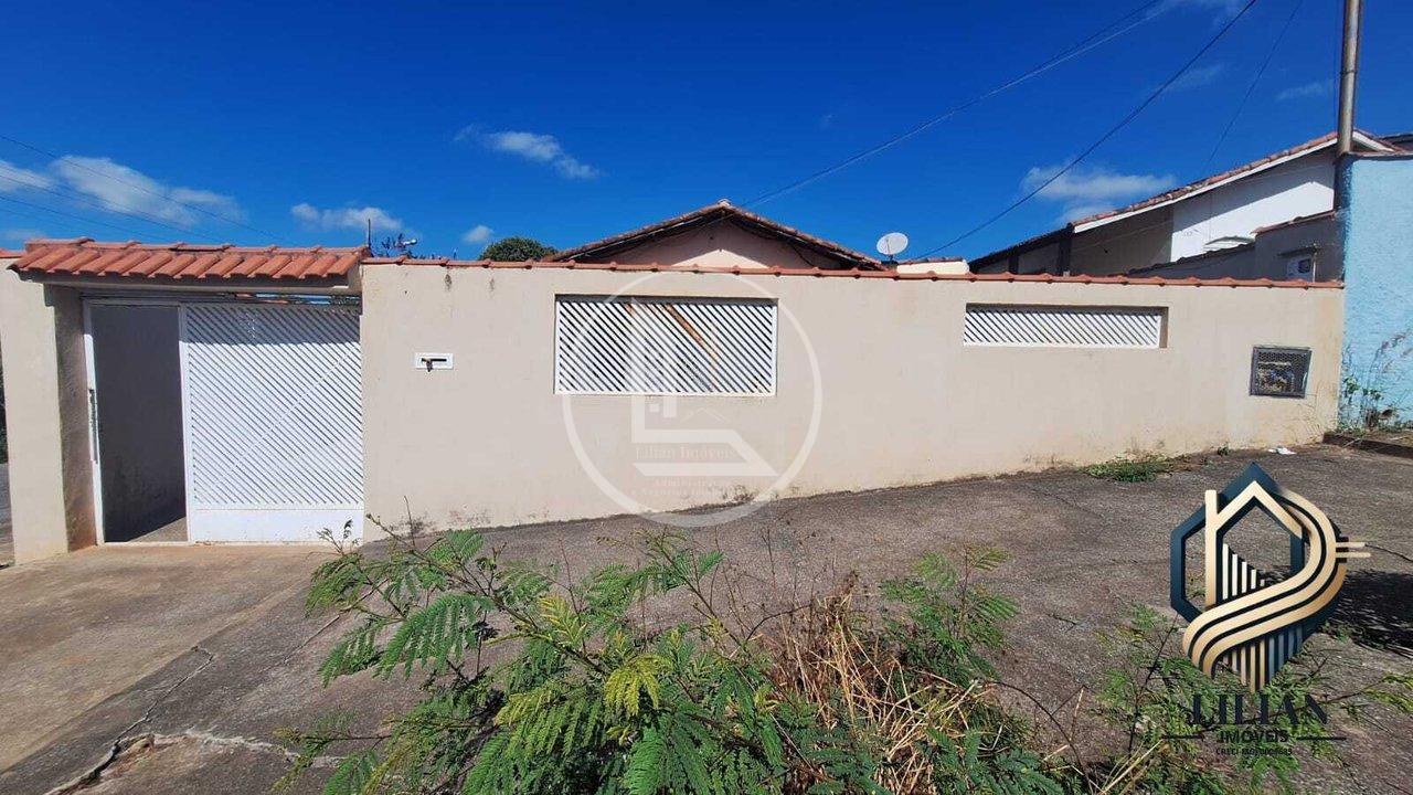 Oportunidade, casa à venda no bairro Bandeirantes! Avenida Fernão Dias Três Corações - 