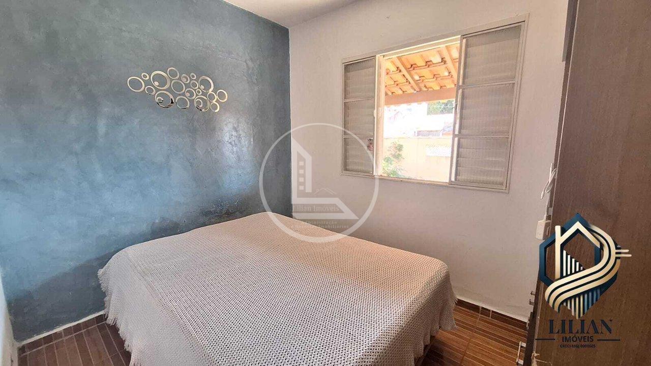 Oportunidade, casa à venda no bairro Bandeirantes! Avenida Fernão Dias Três Corações - 