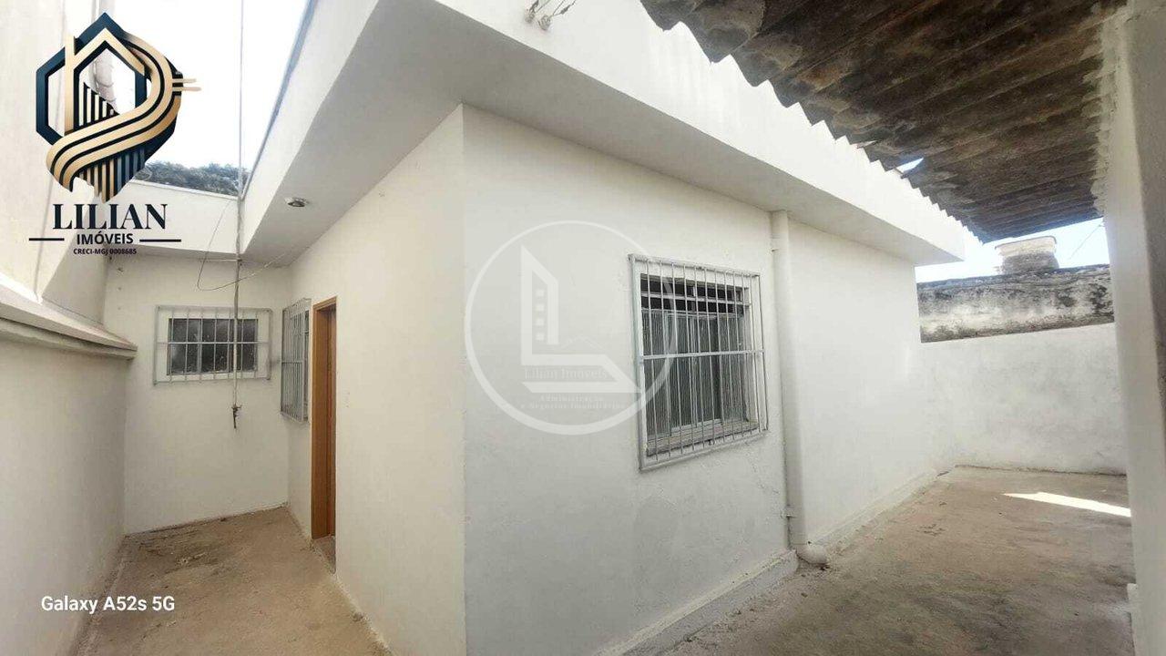 Ótima oportunidade, casa para Venda e Locação no Centro, próximo a Unifal em Alfenas - MG! Rua Professor Carvalho Júnior Alfenas - 