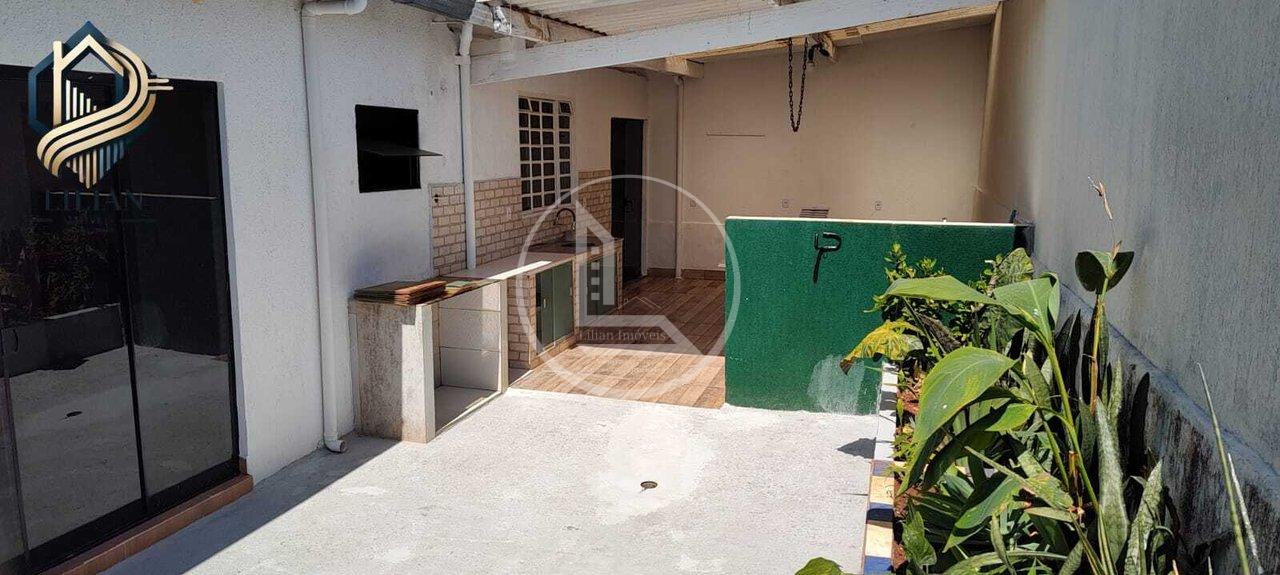 “Encantadora Casa para locação em bairro Familiar, Tranquilo e Aconchegante” Rua Benedito Avelino de Lima Alfenas - 