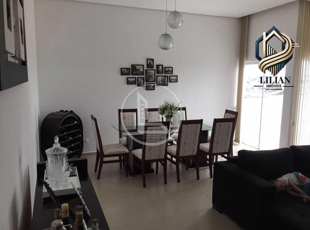 Ótima oportunidade, linda casa à venda no bairro São Conrado em Três Corações -MG! Avenida Ângelo Grossi Três Corações - 