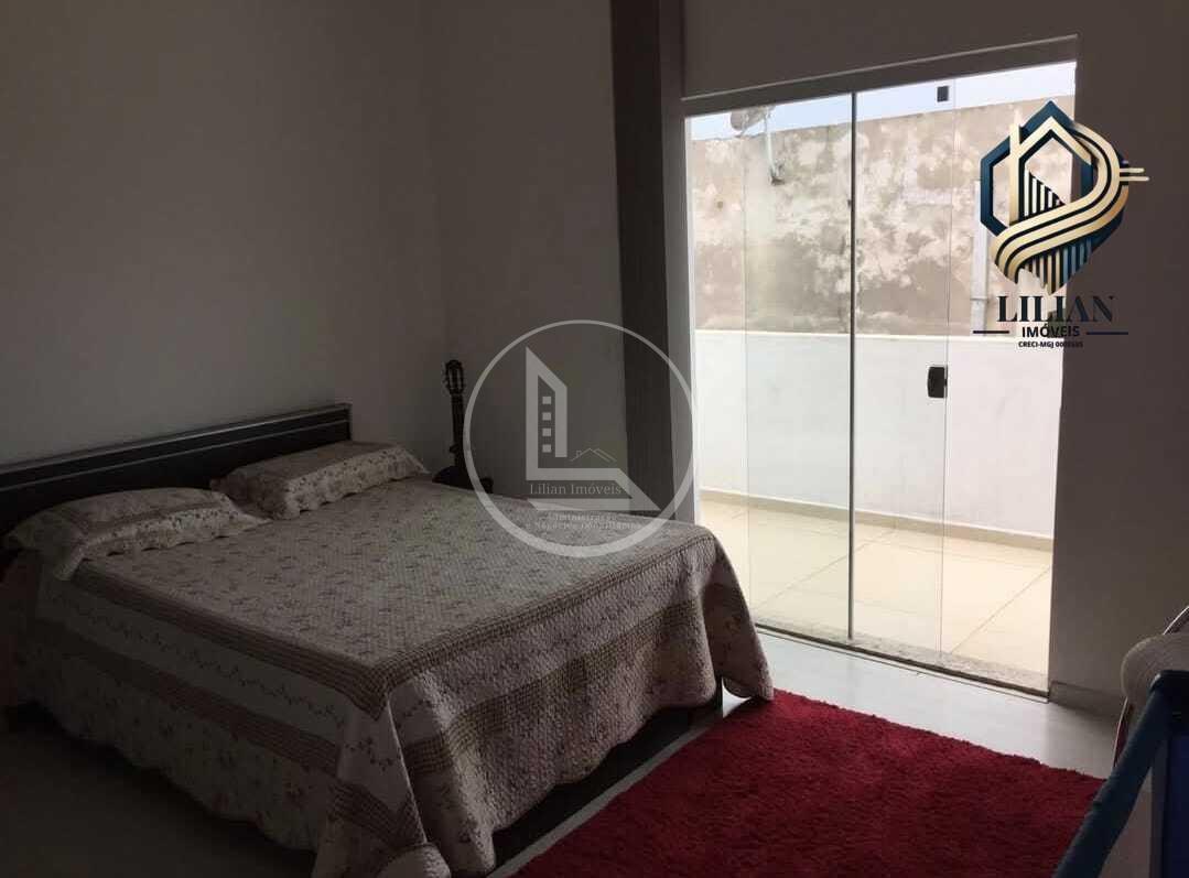 Ótima oportunidade, linda casa à venda no bairro São Conrado em Três Corações -MG! Avenida Ângelo Grossi Três Corações - 