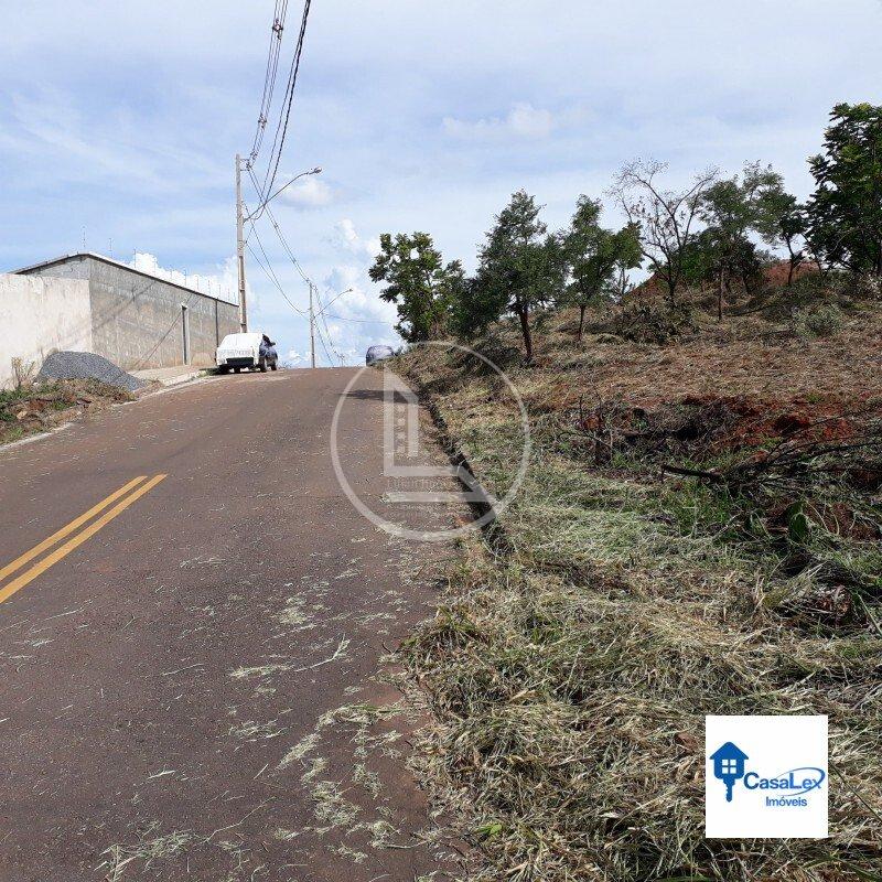 Lote no Vila Rica, ótima localidade, confira! Rua São João Del Rei Três Corações - 