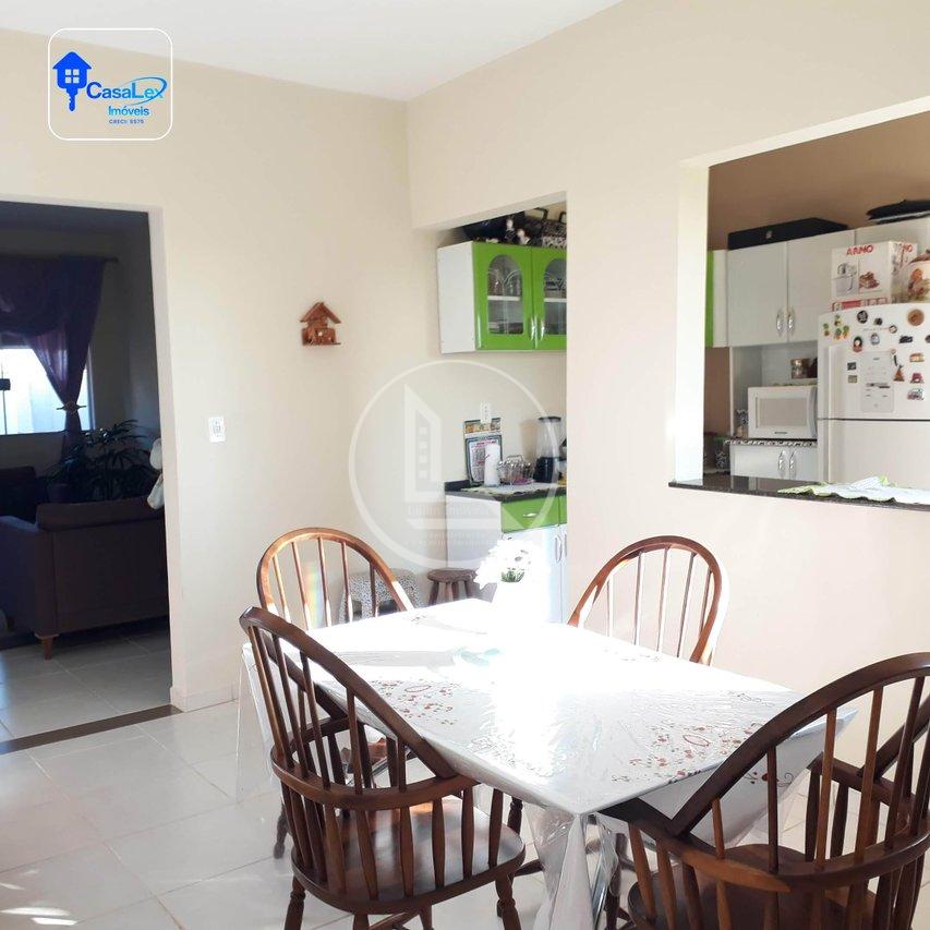 Casa à venda no Jardim Europa, muito bem localizada Rua Itália Três Corações - 