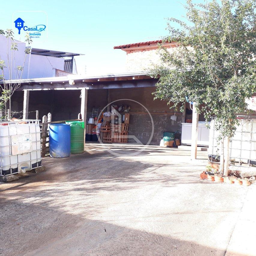Casa à venda no Jardim Europa, muito bem localizada Rua Itália Três Corações - 