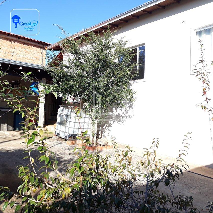 Casa à venda no Jardim Europa, muito bem localizada Rua Itália Três Corações - 
