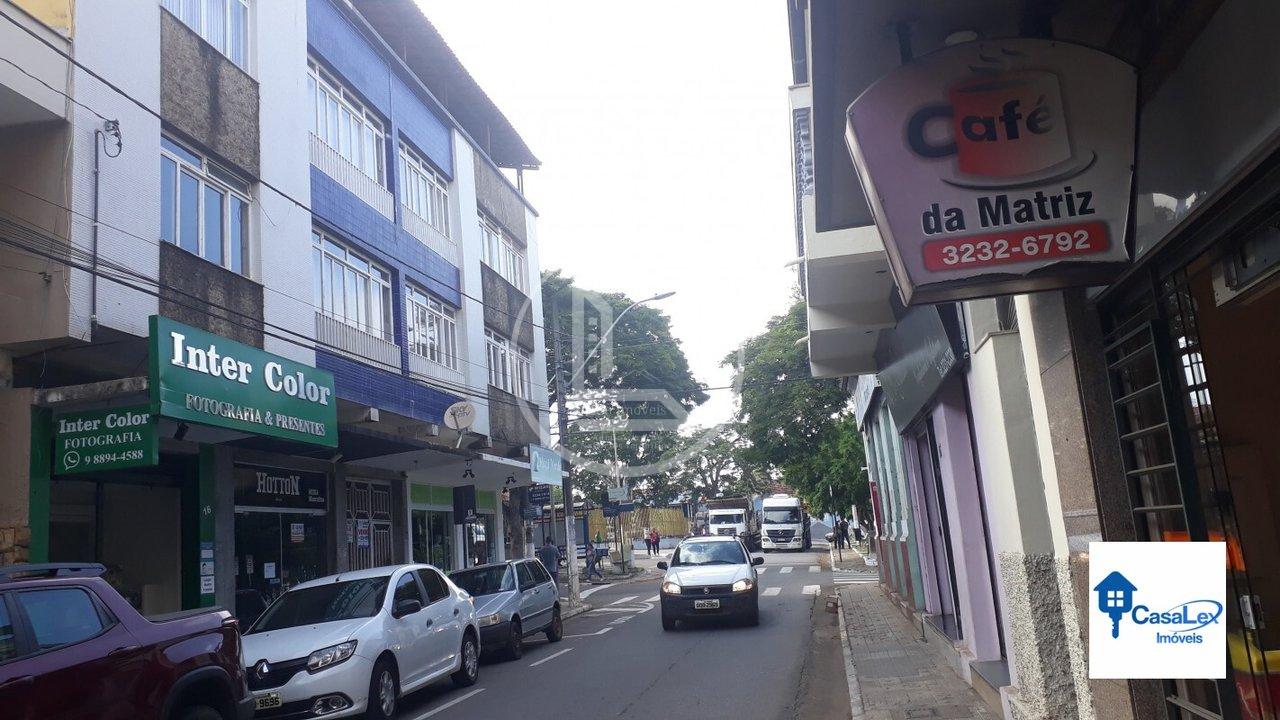 Apartamento no Centro ao lado da Matriz, confira! Rua Desembargador Alberto Luz Três Corações - 