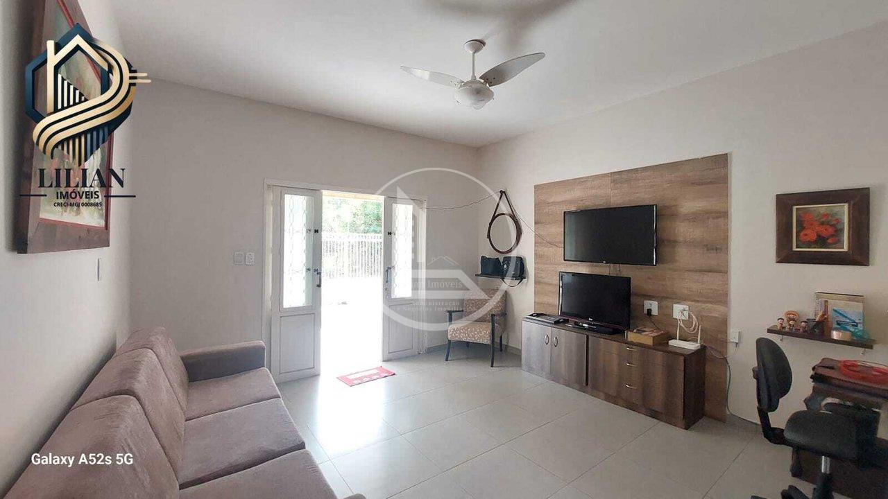 Grande Oportunidade! Casa a venda no bairro Jardim América Rua Groenlândia Três Corações - 