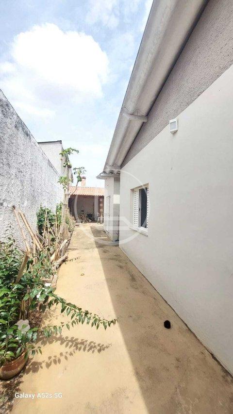 Grande Oportunidade! Casa a venda no bairro Jardim América Rua Groenlândia Três Corações - 