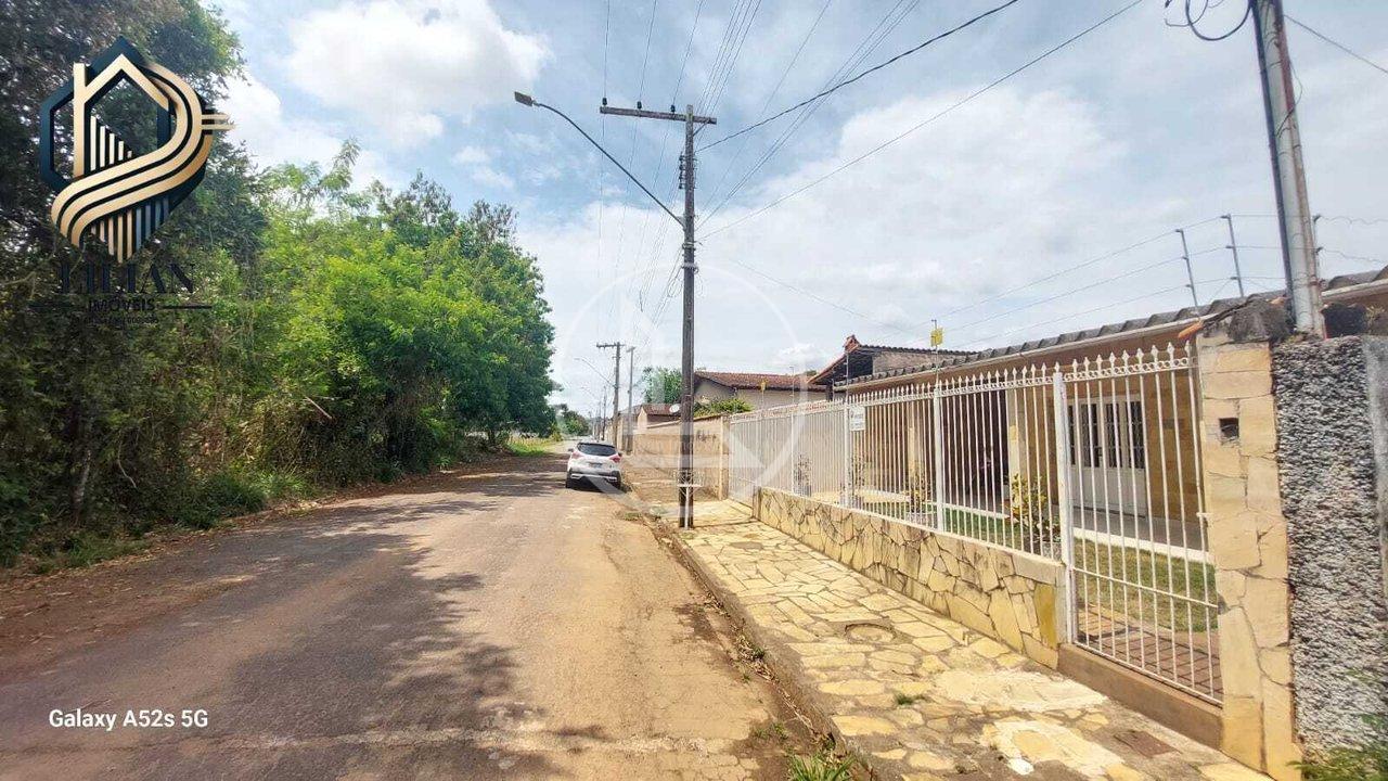 Grande Oportunidade! Casa a venda no bairro Jardim América Rua Groenlândia Três Corações - 