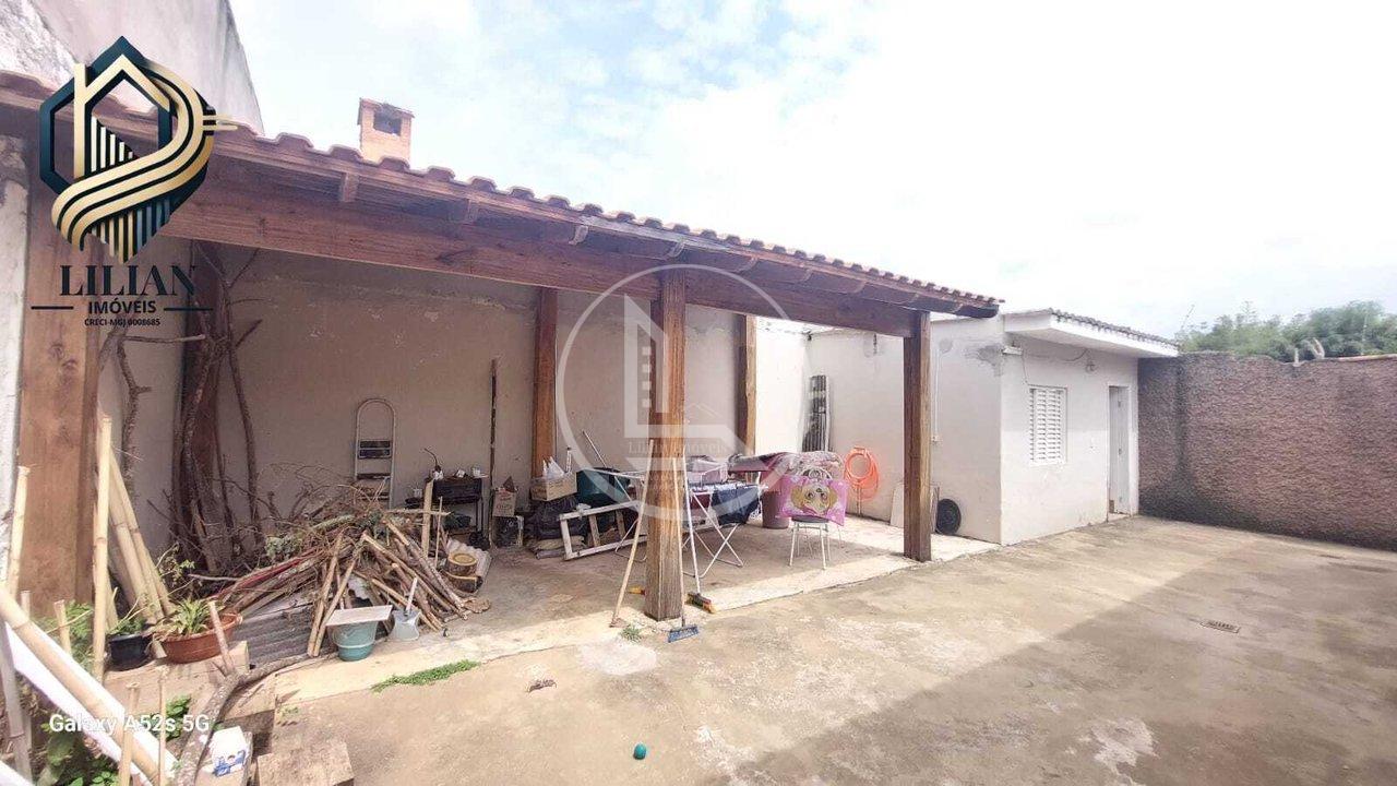 Grande Oportunidade! Casa a venda no bairro Jardim América Rua Groenlândia Três Corações - 