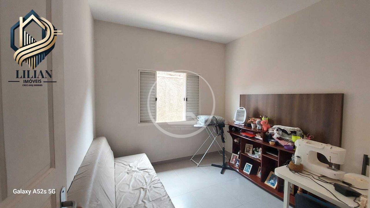 Grande Oportunidade! Casa a venda no bairro Jardim América Rua Groenlândia Três Corações - 