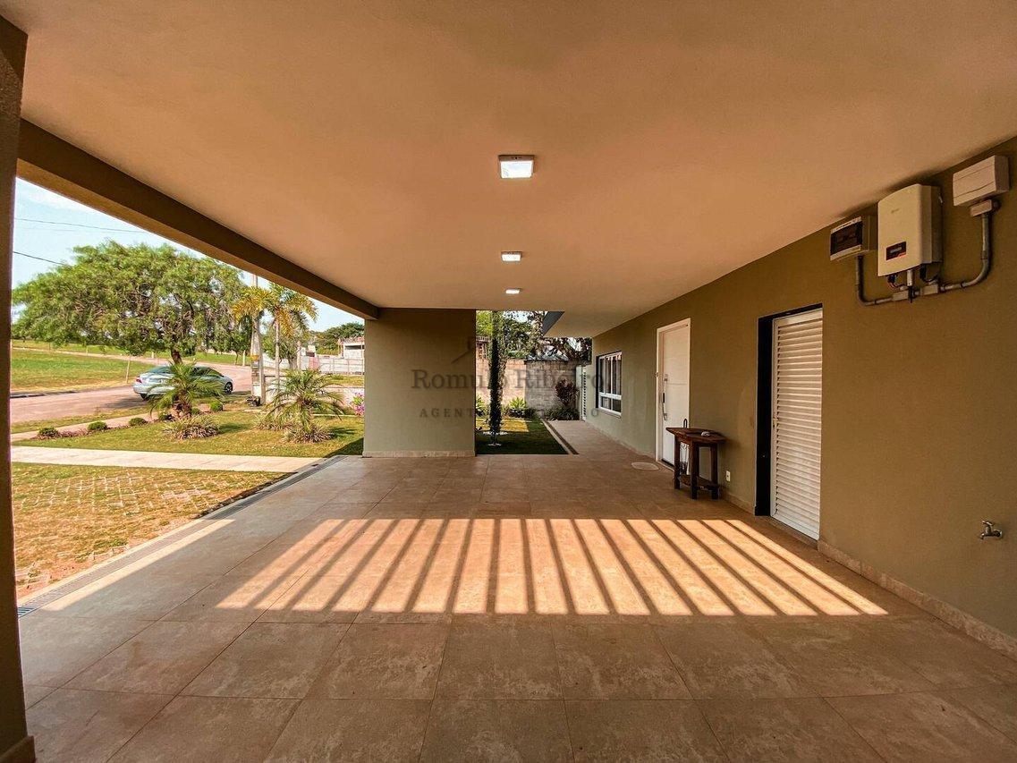 Casa 3 Dormitórios 258m²/ Piscina Condomínio Quinta do Pinhal Cabreúva-SP Alameda dos Tucanos Cabreuva - 