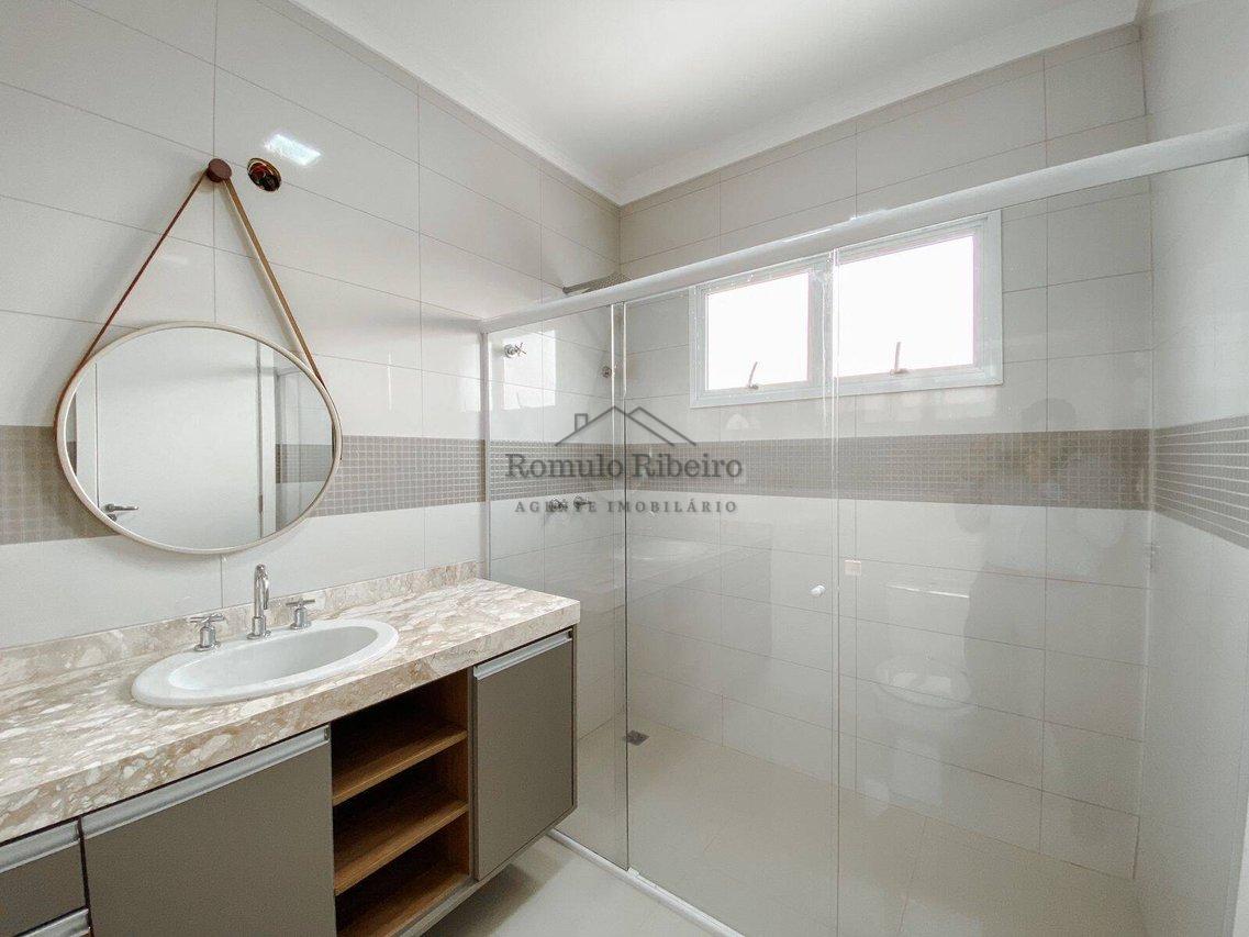 Casa 3 Dormitórios 258m²/ Piscina Condomínio Quinta do Pinhal Cabreúva-SP Alameda dos Tucanos Cabreuva - 