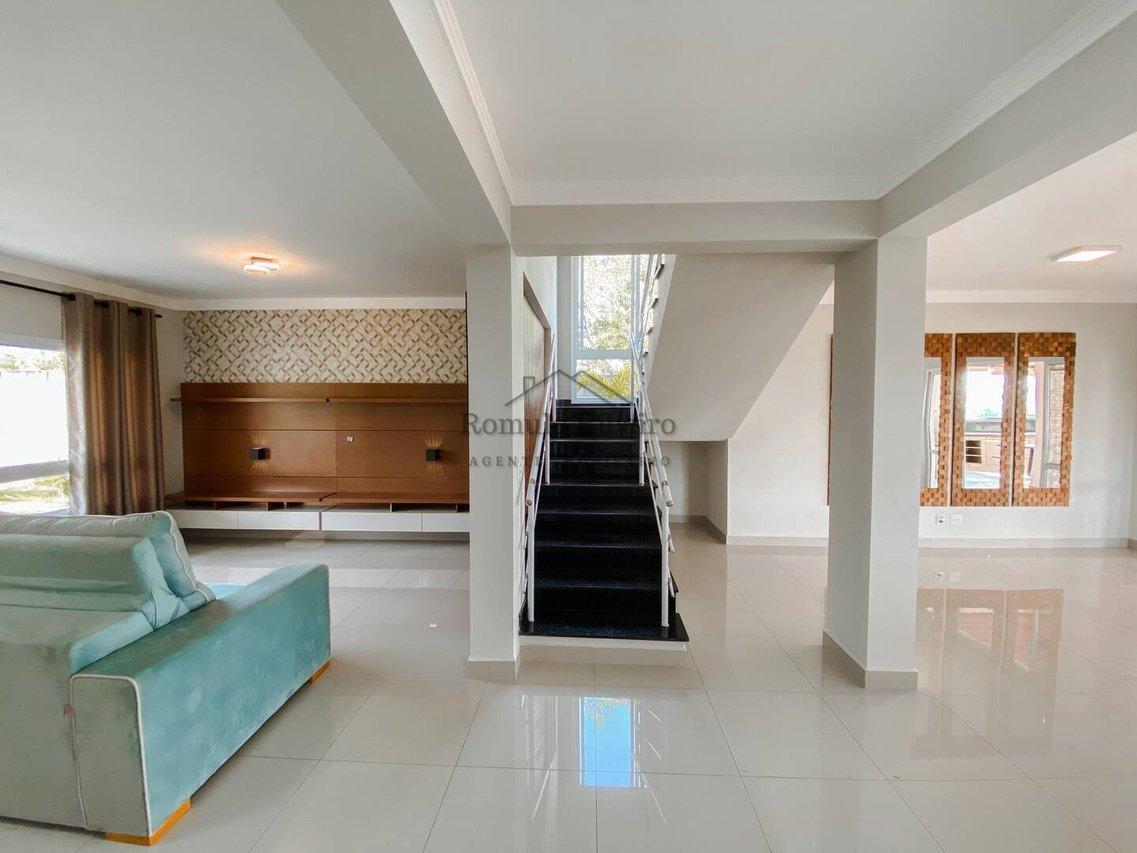 Casa 3 Dormitórios 258m²/ Piscina Condomínio Quinta do Pinhal Cabreúva-SP Alameda dos Tucanos Cabreuva - 