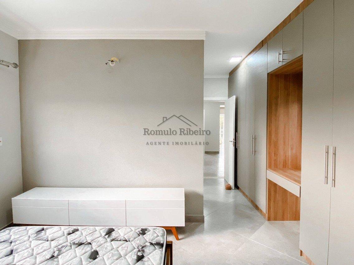 Casa 3 Dormitórios 258m²/ Piscina Condomínio Quinta do Pinhal Cabreúva-SP Alameda dos Tucanos Cabreuva - 