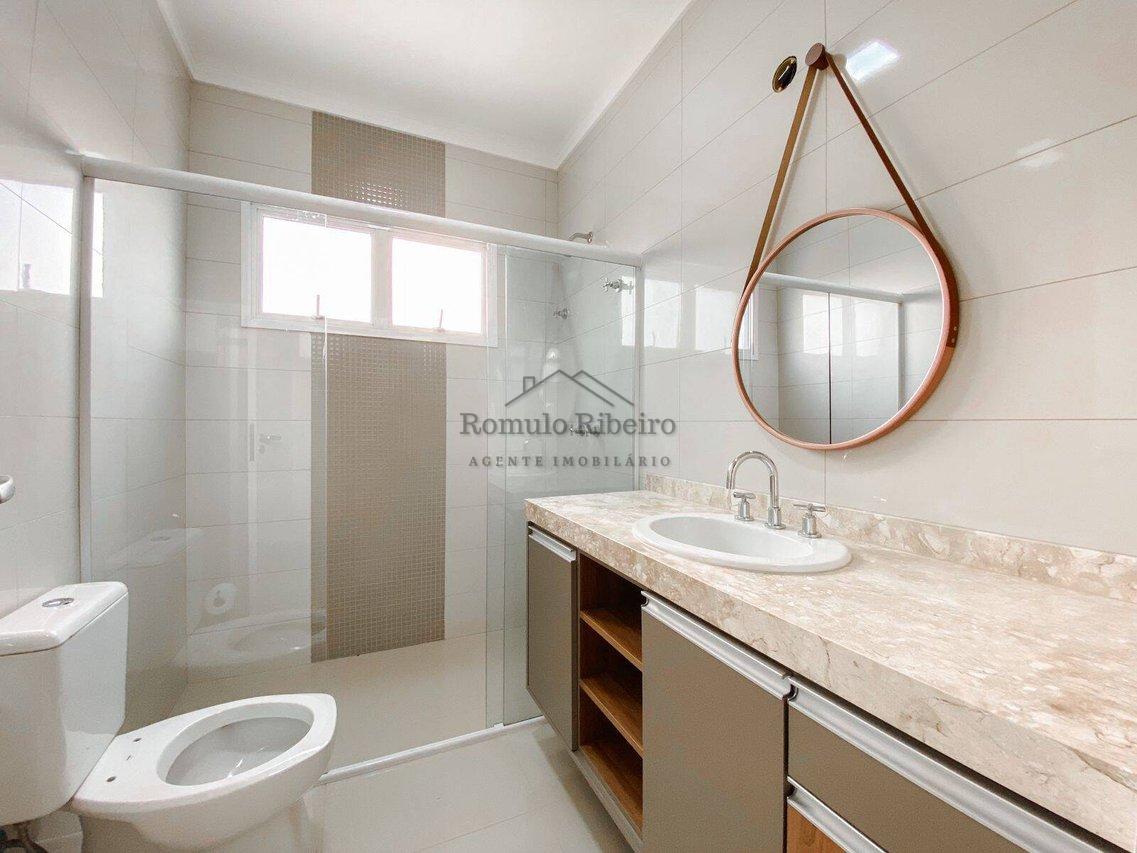 Casa 3 Dormitórios 258m²/ Piscina Condomínio Quinta do Pinhal Cabreúva-SP Alameda dos Tucanos Cabreuva - 