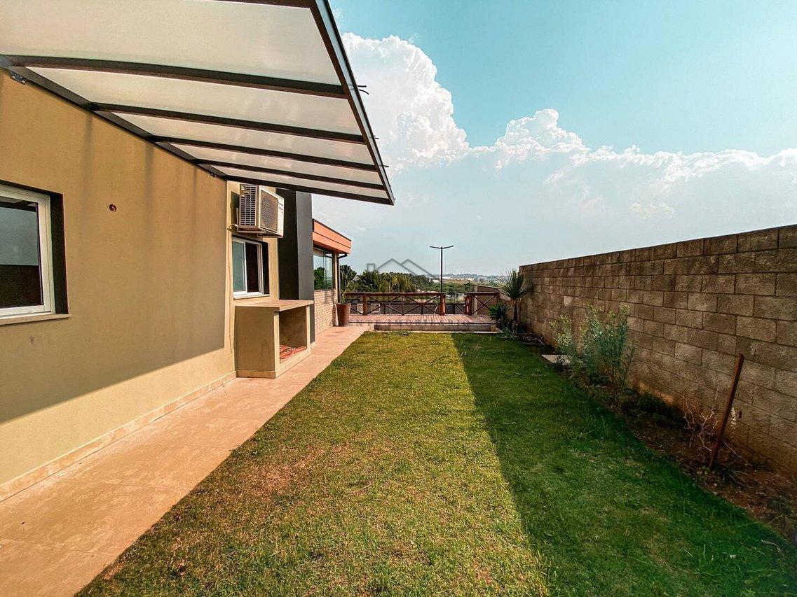 Casa 3 Dormitórios 258m²/ Piscina Condomínio Quinta do Pinhal Cabreúva-SP Alameda dos Tucanos Cabreuva - 