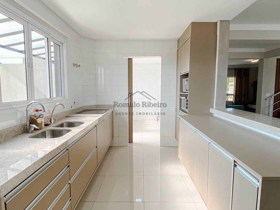 Casa 3 Dormitórios 258m²/ Piscina Condomínio Quinta do Pinhal Cabreúva-SP Alameda dos Tucanos Cabreuva - 