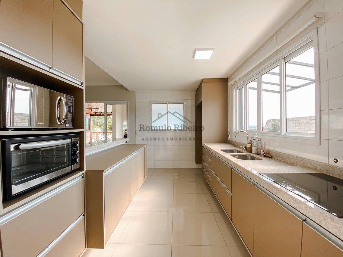 Casa 3 Dormitórios 258m²/ Piscina Condomínio Quinta do Pinhal Cabreúva-SP Alameda dos Tucanos Cabreuva - 