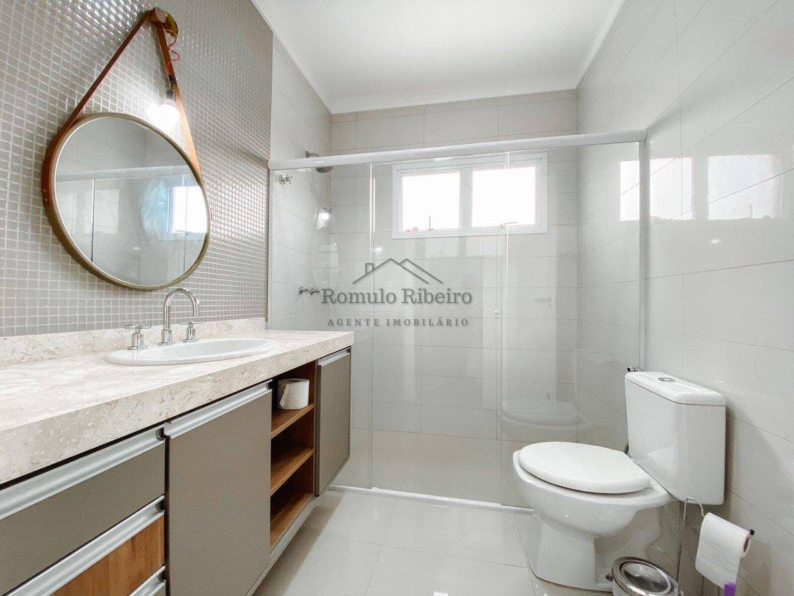 Casa 3 Dormitórios 258m²/ Piscina Condomínio Quinta do Pinhal Cabreúva-SP Alameda dos Tucanos Cabreuva - 