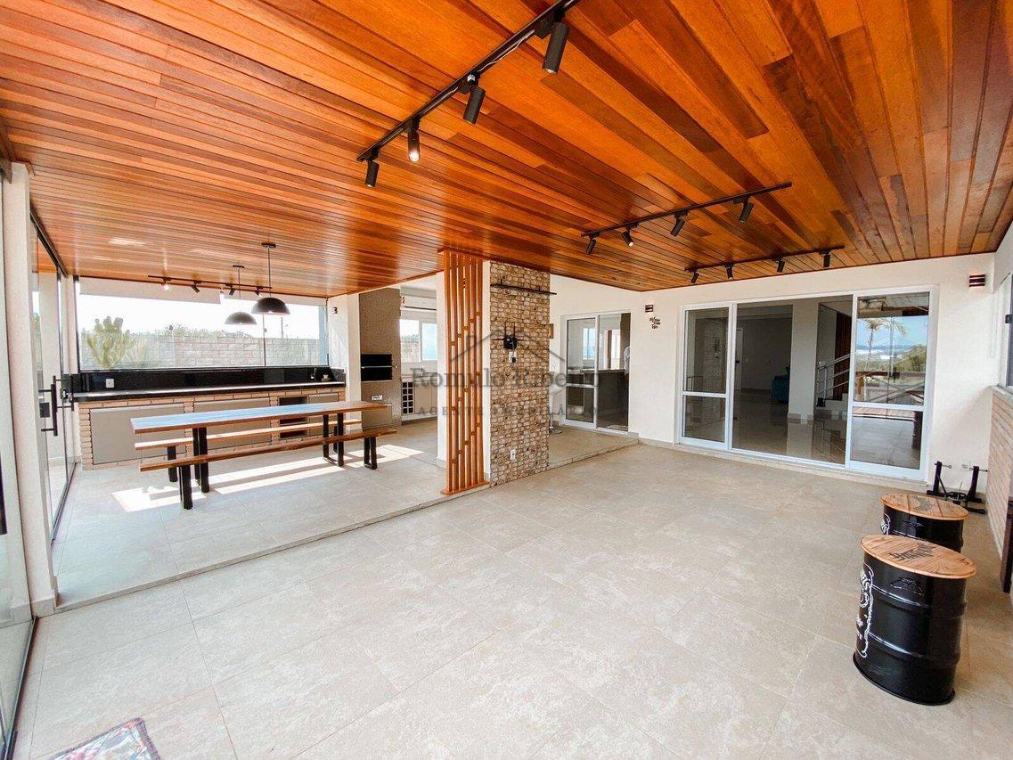 Casa 3 Dormitórios 258m²/ Piscina Condomínio Quinta do Pinhal Cabreúva-SP Alameda dos Tucanos Cabreuva - 