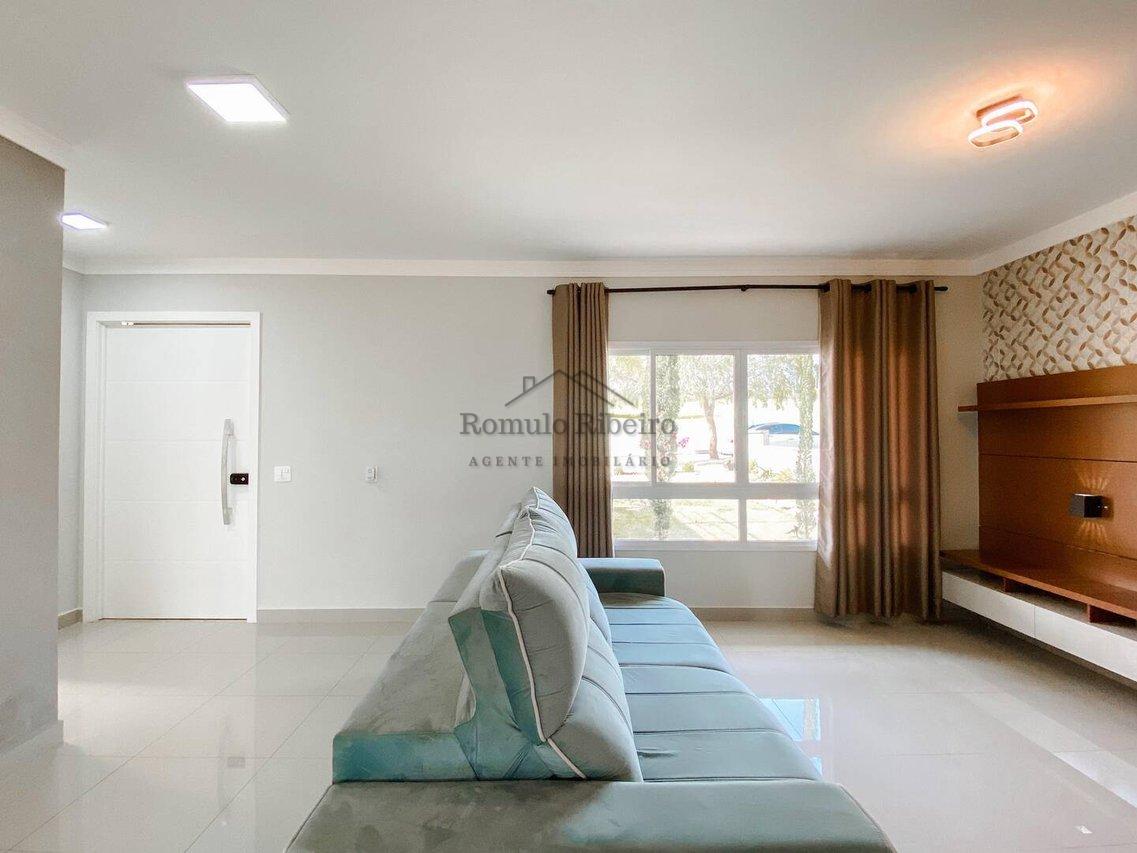 Casa 3 Dormitórios 258m²/ Piscina Condomínio Quinta do Pinhal Cabreúva-SP Alameda dos Tucanos Cabreuva - 