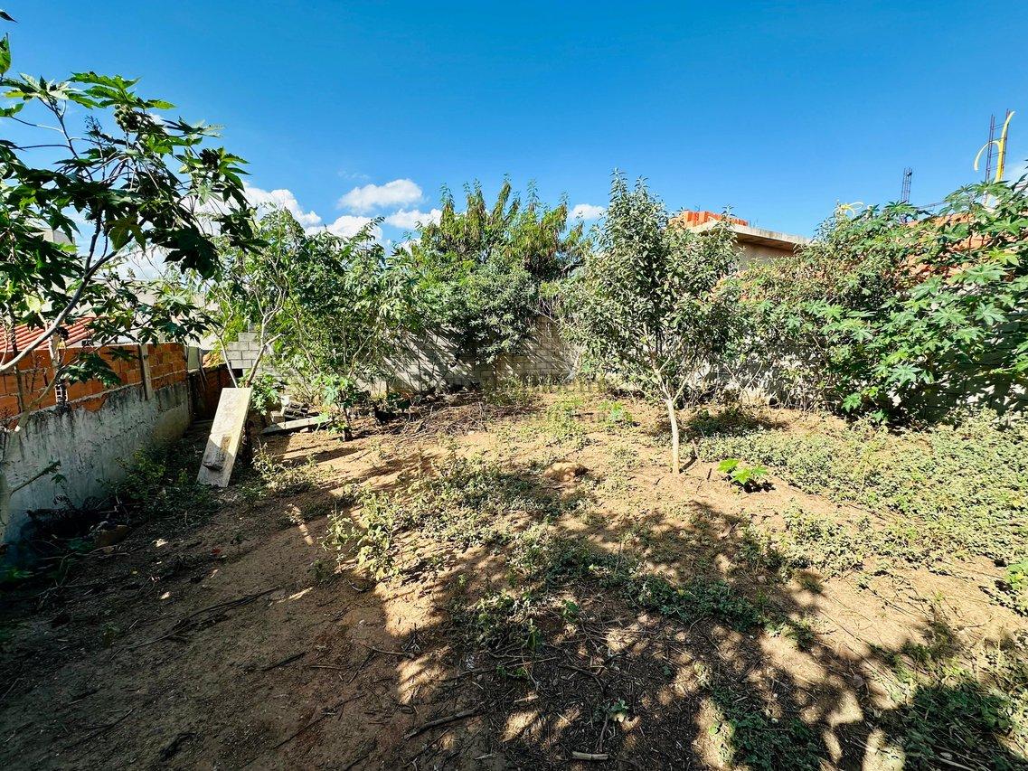Terreno Plano 180m² R$150.000 Bairro Parque Imperial, em Salto - SP Rua Damásio Rodrigues Salto - 