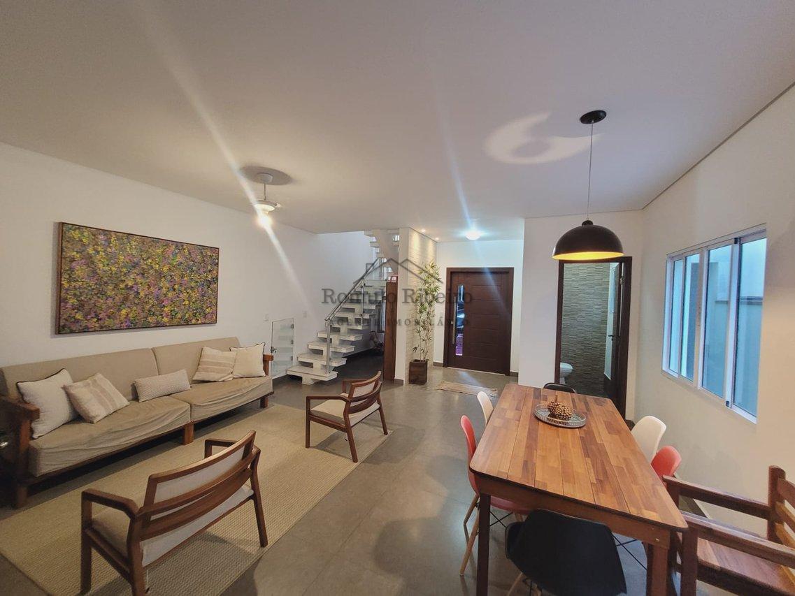 Sobrado à venda 3 Dorm. R$695.000,00 – Bairro Panorama, Salto/SP Rua Belo Horizonte Salto - 