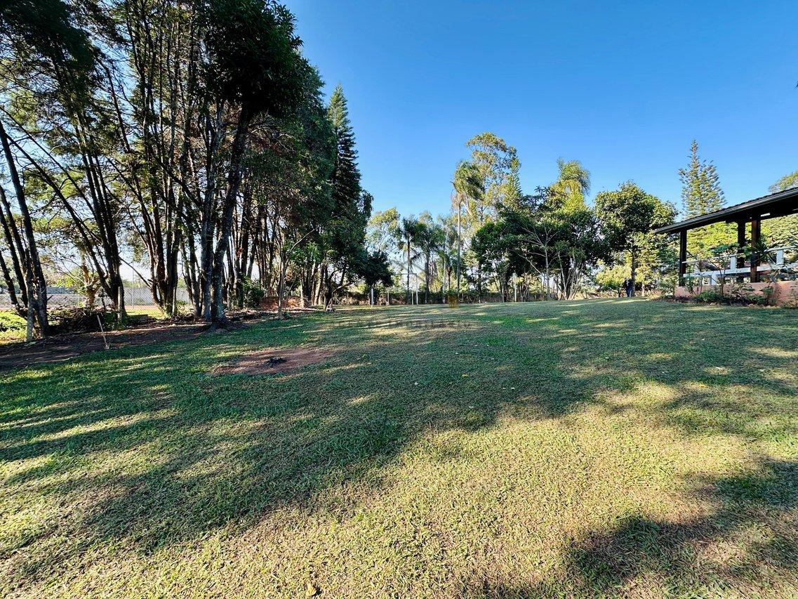 Chácara 4 Dormitórios 5.020m² R$880.000,00 Bairro Pinhal em Cabreúva – SP Rodovia Dom Gabriel Paulino Bueno Couto Cabreuva - 