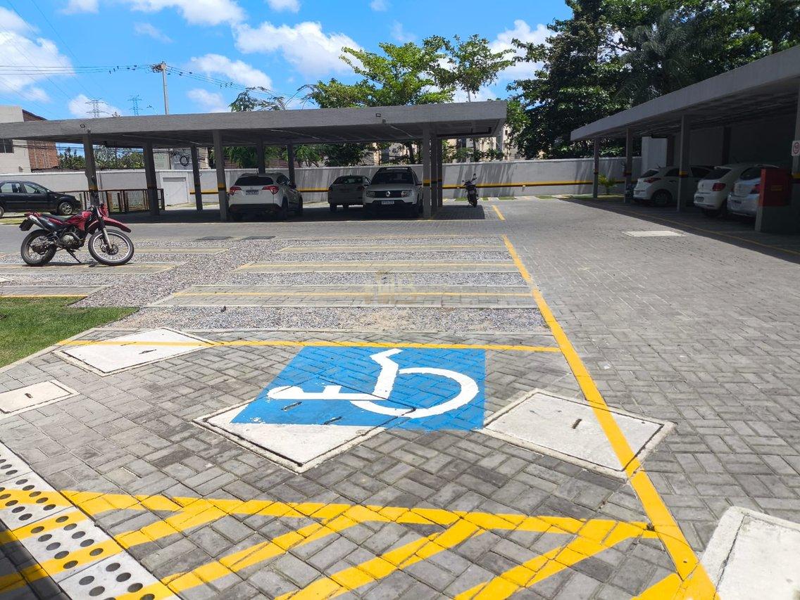 LOCAÇÃO 3 QUARTOS EM ALBERTO MAIA Avenida Doutor Belmino Correia Camaragibe - 
