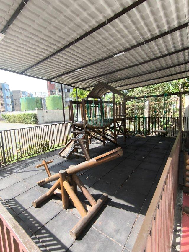 VENDO APARTAMENTO SEGUNDO ANDAR CONDOMINIO REAL GARDEN CAMARAGIBE Rua Barão de São Francisco Camaragibe - 