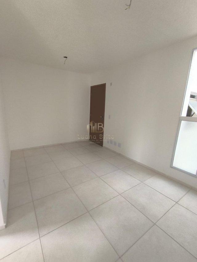 VENDO APARTAMENTO SEGUNDO ANDAR CONDOMINIO REAL GARDEN CAMARAGIBE Rua Barão de São Francisco Camaragibe - 