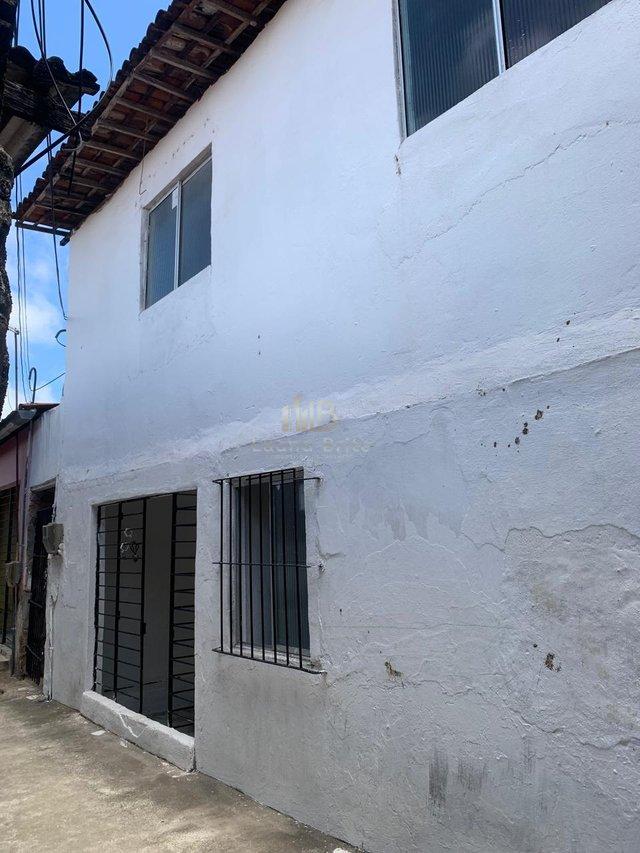 VENDO CASA DUPLEX EM PAU AMARELO Rua Vitória de Santo Antão Paulista - 