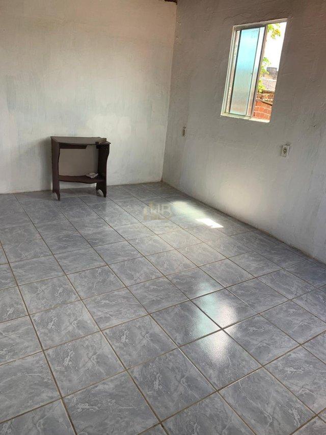 VENDO CASA DUPLEX EM PAU AMARELO Rua Vitória de Santo Antão Paulista - 