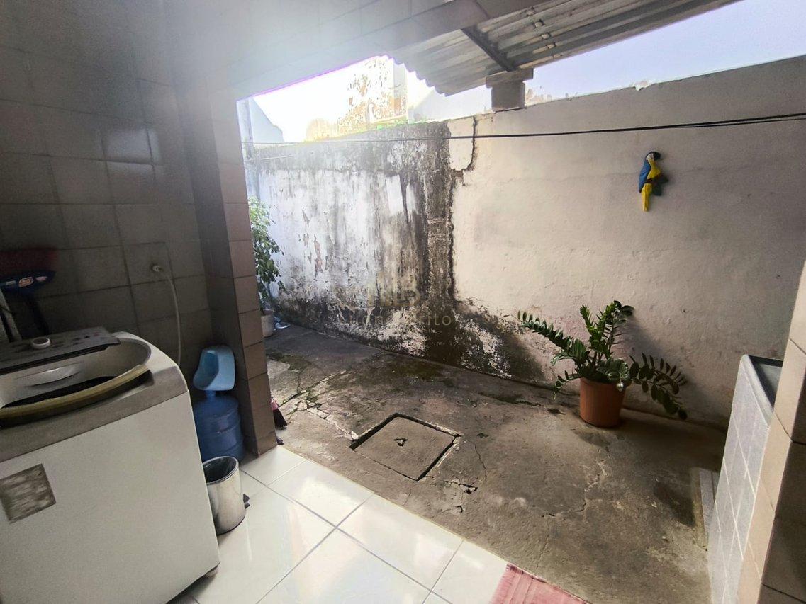 VENDO EXCELENTE CASA NO IBURA - Recife - 